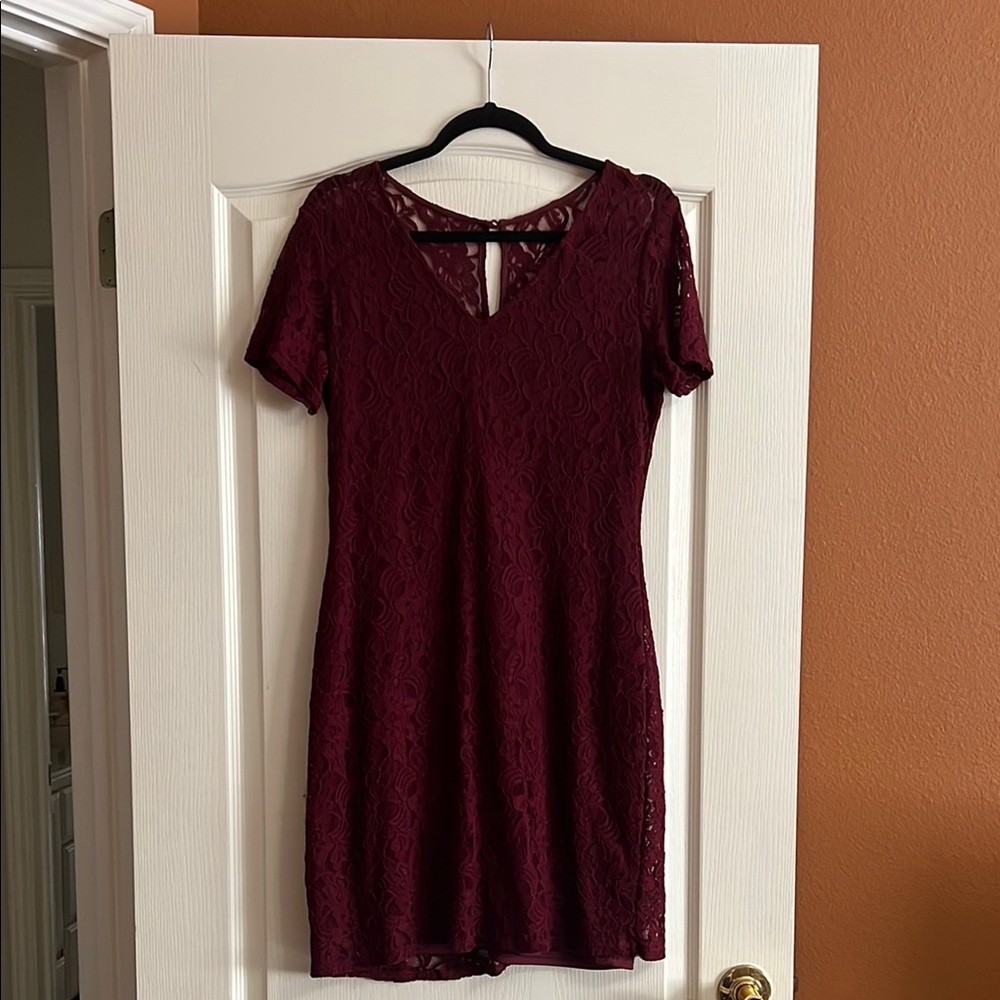 41 Hawthorn Red Sheath V-neck Mini Dress